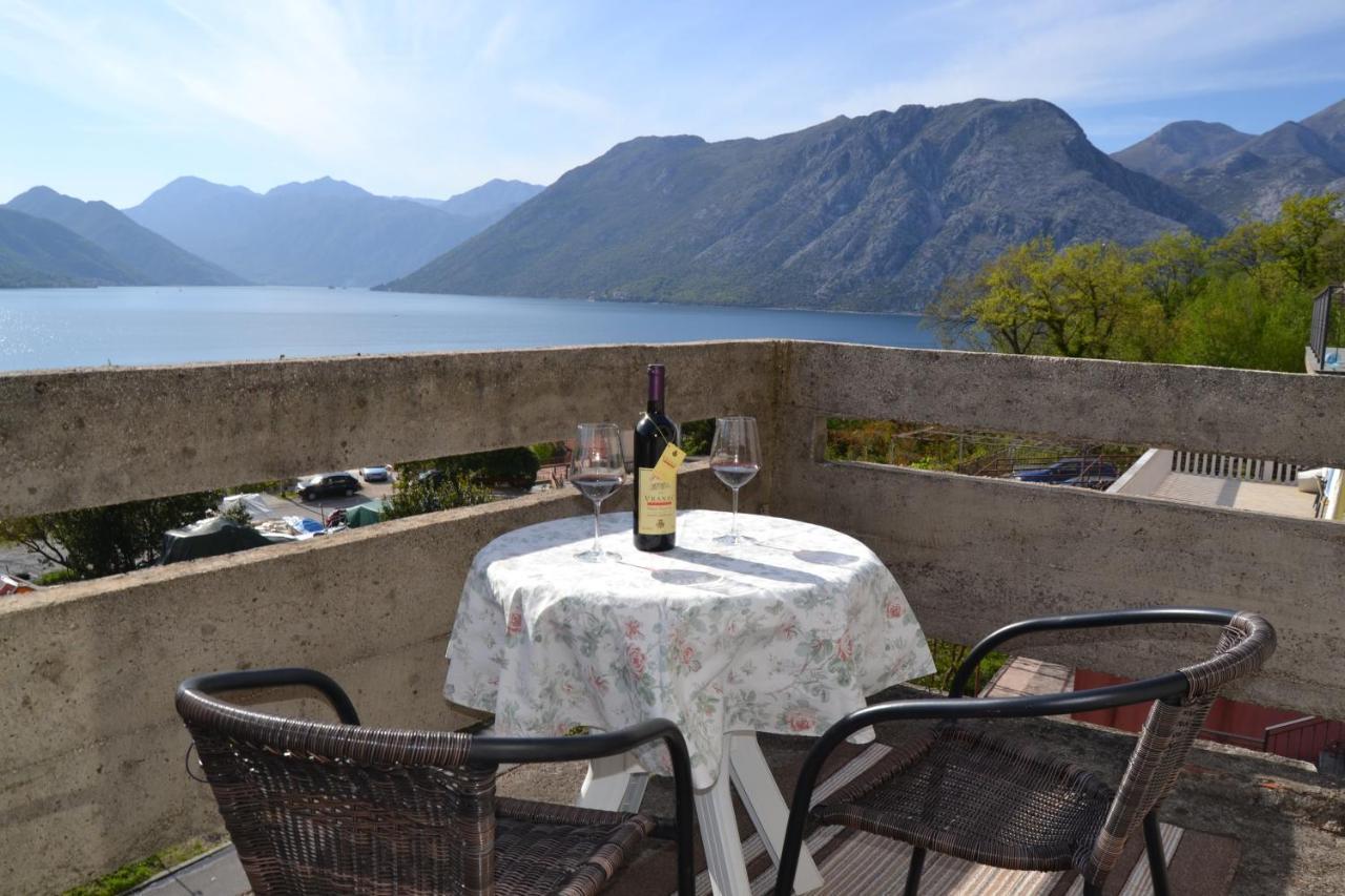 Apartments Dobrisa Kotor Zewnętrze zdjęcie