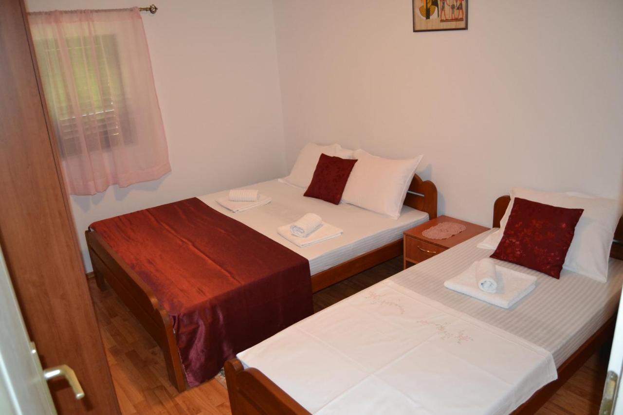 Apartments Dobrisa Kotor Zewnętrze zdjęcie