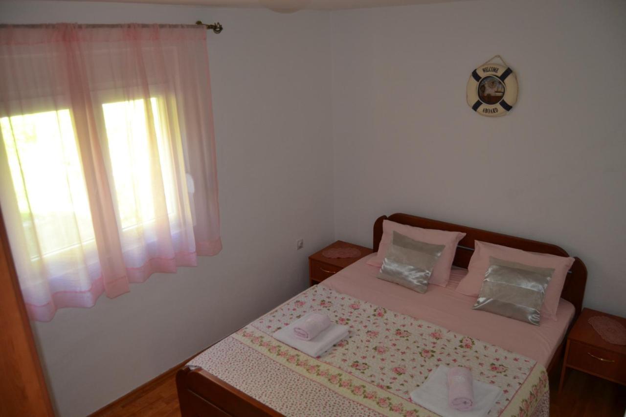 Apartments Dobrisa Kotor Zewnętrze zdjęcie