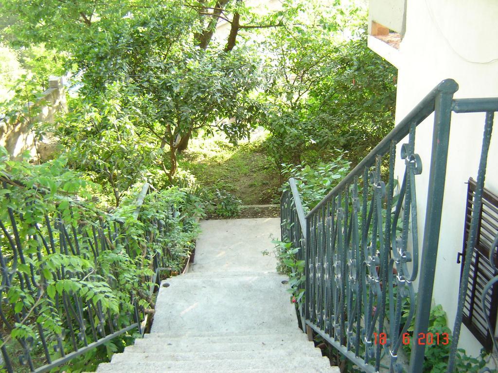 Apartments Dobrisa Kotor Zewnętrze zdjęcie