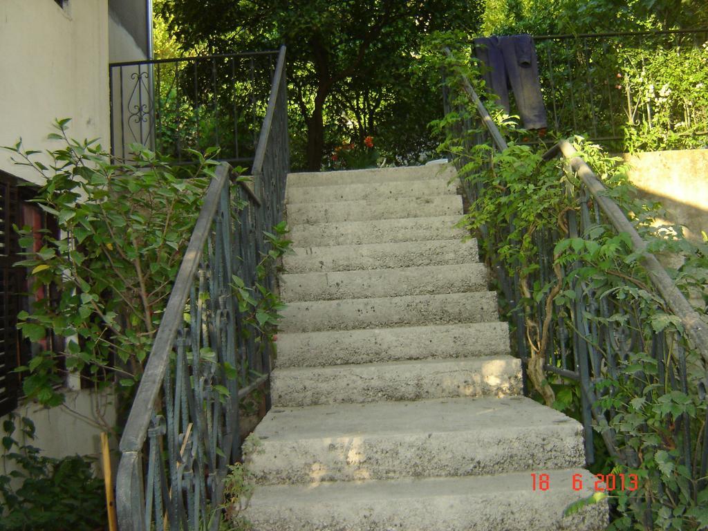 Apartments Dobrisa Kotor Zewnętrze zdjęcie