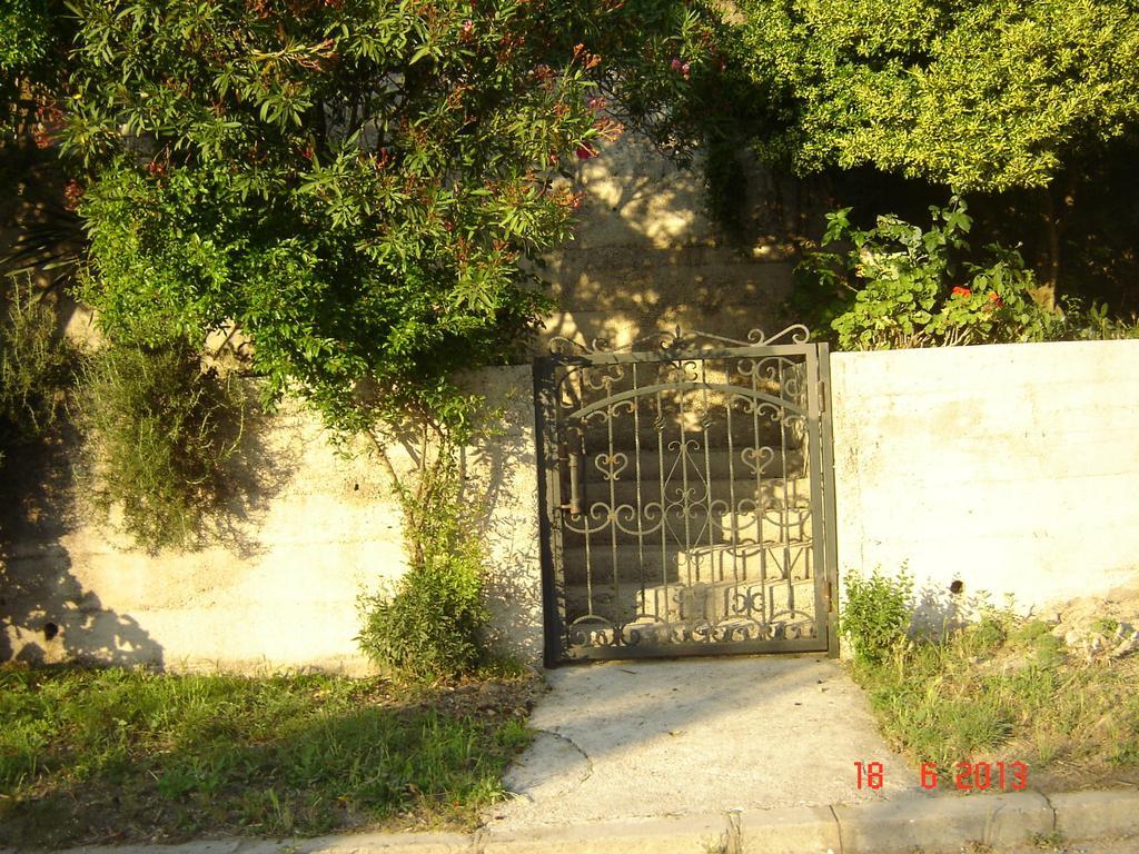 Apartments Dobrisa Kotor Zewnętrze zdjęcie